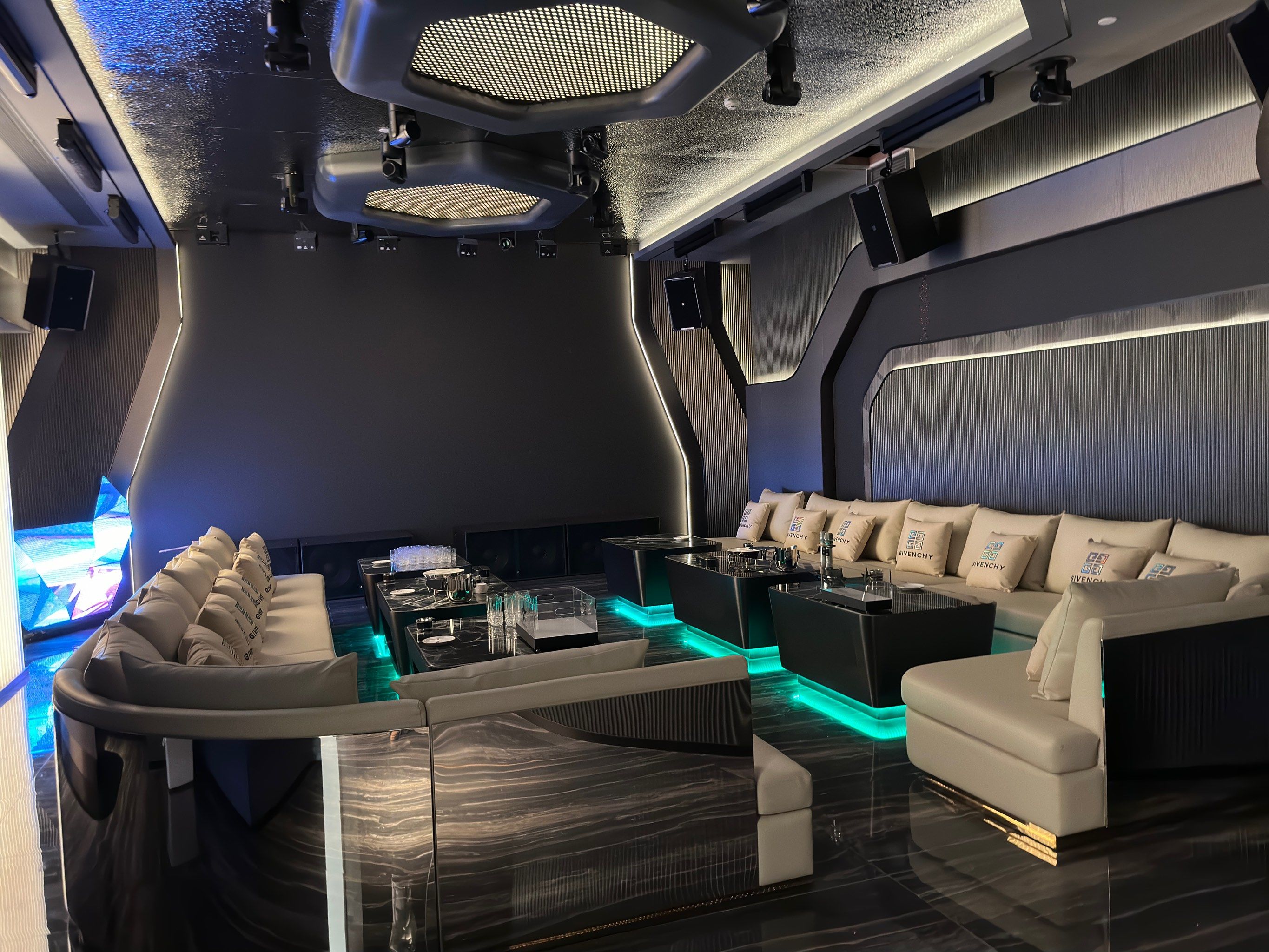 阳江商务KTV:划算与享受-江城区ktv预定